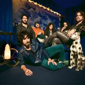 Univers Paral·lel trae en concierto a Derby Motoreta Burrito Kachimba